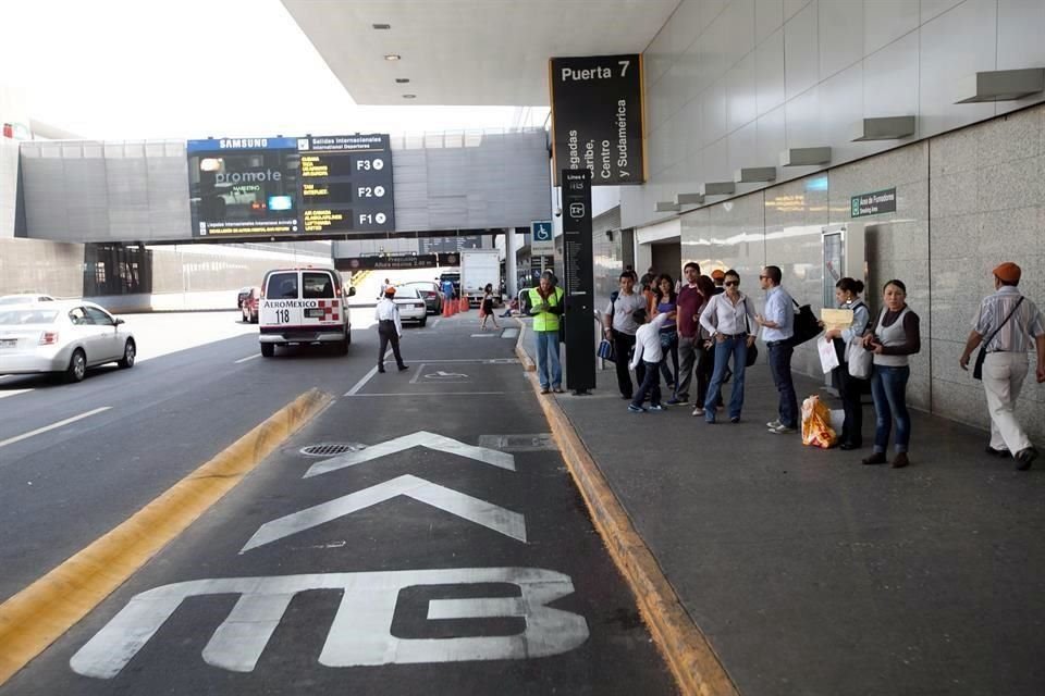 El AICM informó que por trabajos de mantenimiento al aerotrén el servicio quedará temporalmente suspendido.