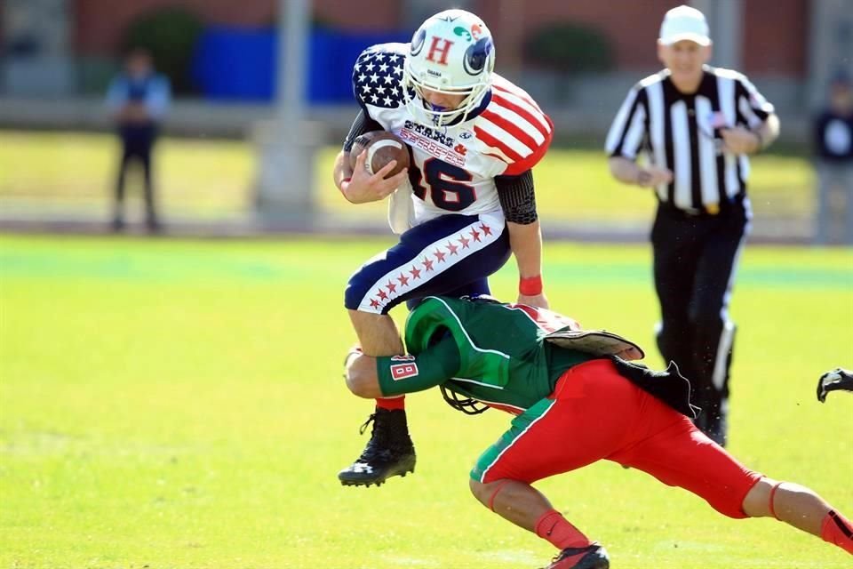 Imagen del tazón de Estrellas, Selección Conadeip contra Selección de E. U NCAA División III.