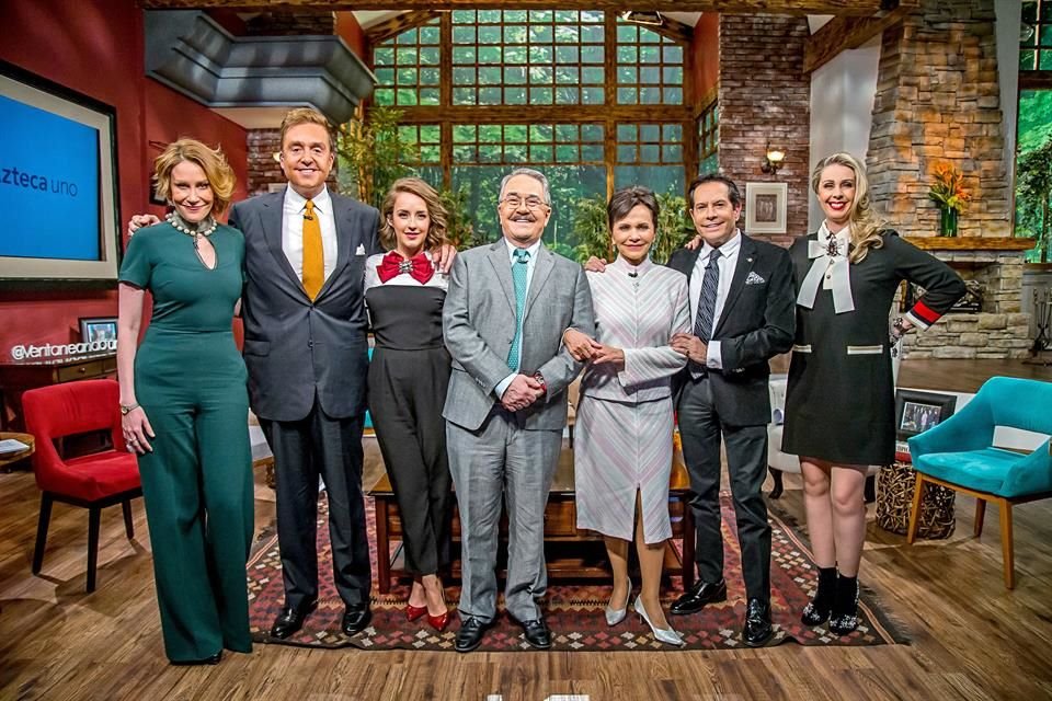 Origel se reunió con Mónica Castañeda, Daniel Bisogno, Jimena Pérez, Pedro Sola, Pati Chapoy y Atala Sarmiento para el programa que se transmitirá este sábado.