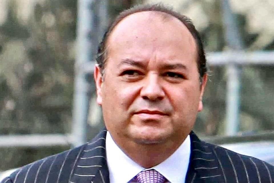 Amado Yáñez, de Oceanografía.