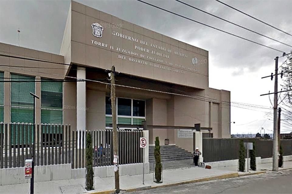 De acuerdo con los señalamientos, en algunas de las empresas de Vergara tienen coparticipación la actual Magistrada del Tribunal Superior de Justicia del Estado de Quintana Roo Verónica Acacio.