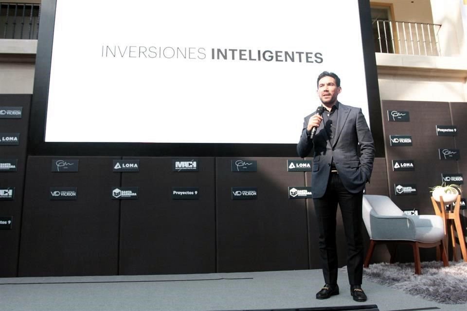 El especialista Marco Garza Mercado desarrolló el tema 'El futuro de la industria inmobiliaria'