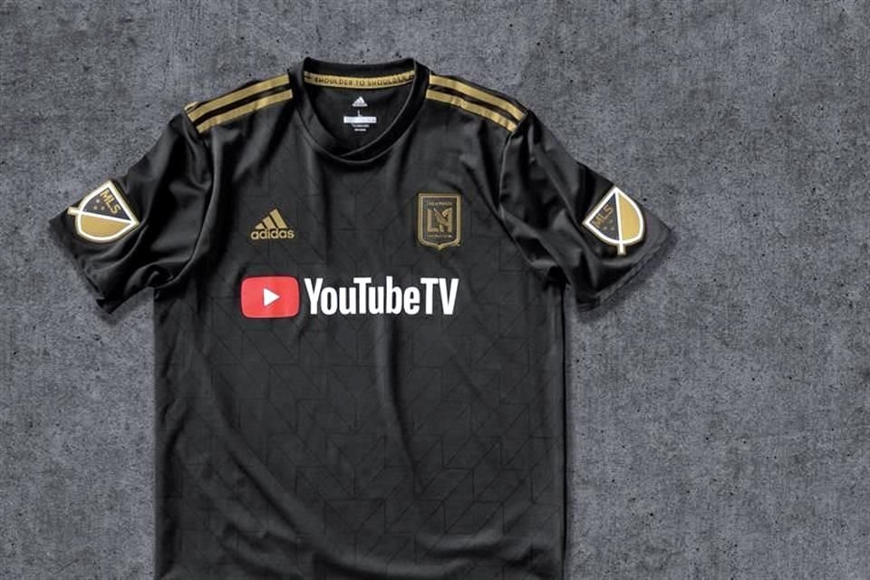 MLS: LAFC lució sus nuevos uniformes en honor a los doctores