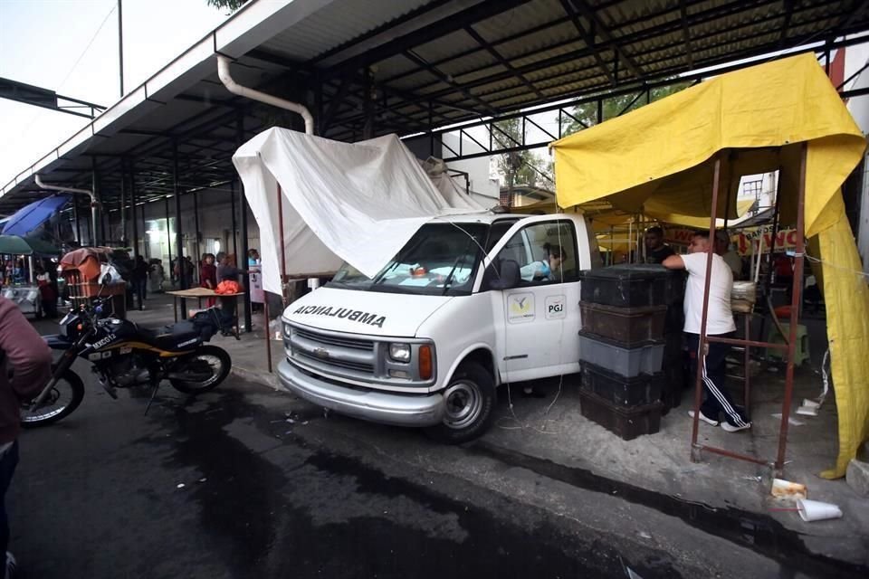 Los tres asesinatos de esta semana, en el Barrio Bravo, podrían responder a una deuda que tenían dealers de la calle Tenochtitlán con 'El Betito'.