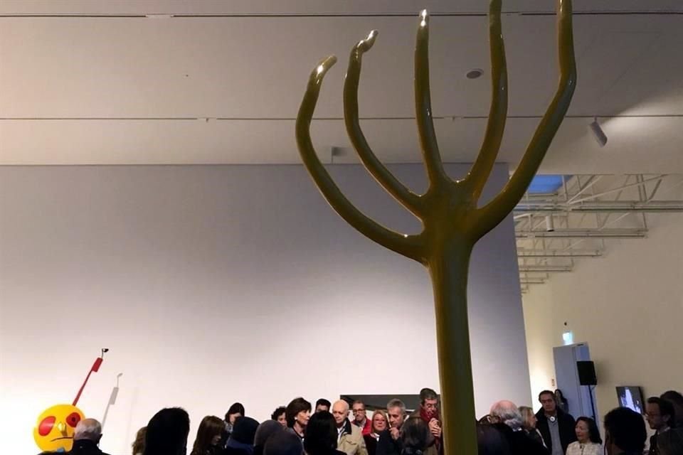Miró siempre fue considerado un pintor y su mundo escultórico no fue entendido; sólo a partir de los setenta se dedicó alguna muestra a esa faceta del artista.