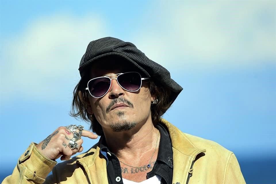 Tribunal británico rechazó admitir apelación de Johnny Depp contra un fallo de 2020 que lo acusó de maltratar a su ex esposa Amber Heard.