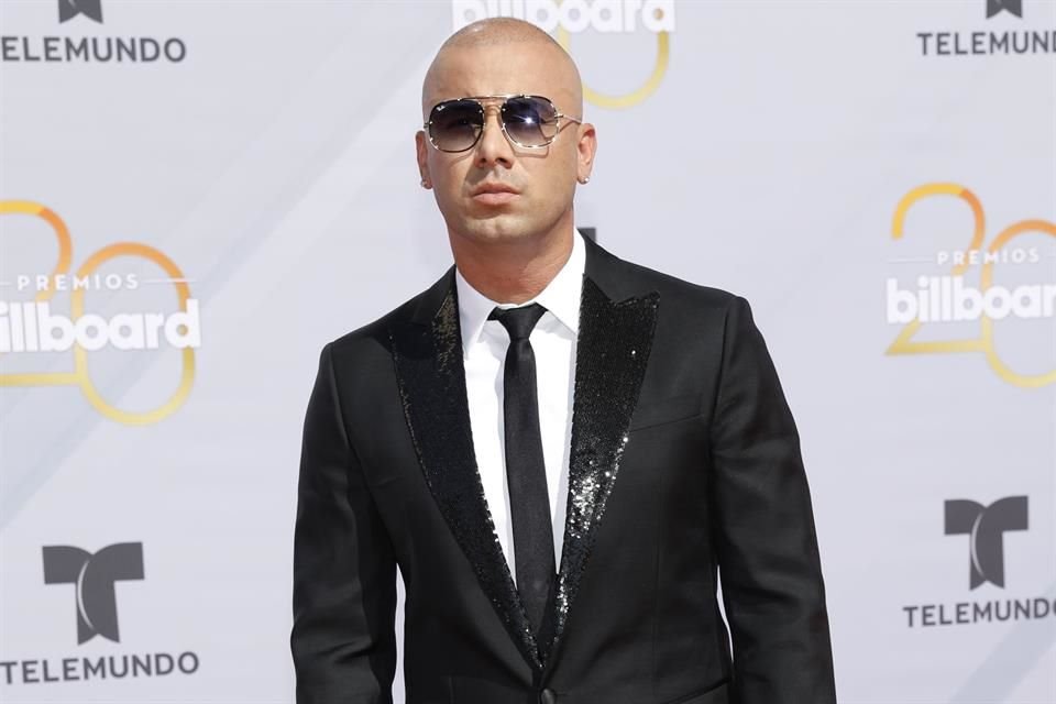 Wisin produjo el primer disco de CNCO.