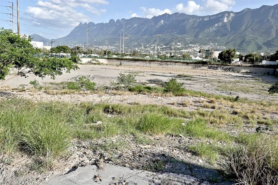 Se informó que los Museos del Cretácico de Vallecillo y de Arte Popular, que serían construidos en la zona de La Leona, quedan cancelados.