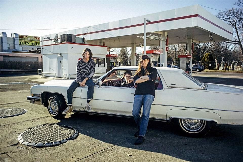 Beach Fossils viene a presentar su más reciente producción titulada Somersault.