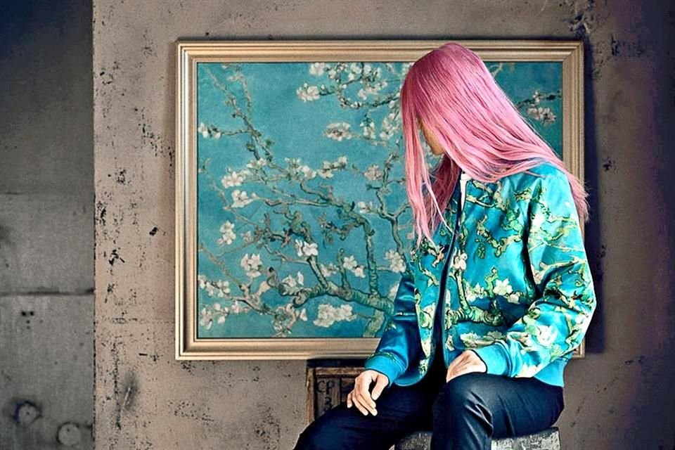La línea de calzado y accesorios está dedicada al pintor.