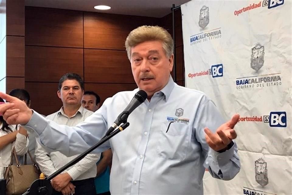 En conferencia de prensa, el Gobernador argumentó que la región tuvo las mayores temperaturas en los últimos 30 años.