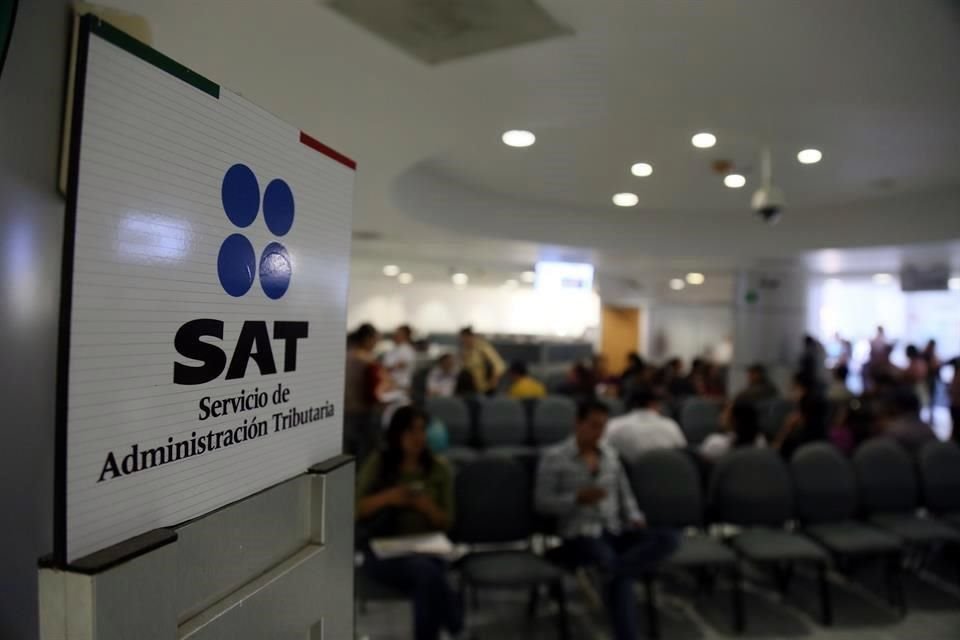 El SAT cobrará IVA sobre el servicio de comercio de bienes usados.