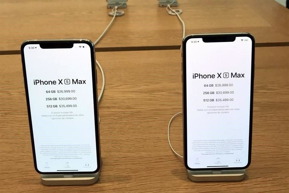 Los precios del iPhone Xs comienzan en 24 mil 499 pesos y del iPhone Xs Max en 26 mil 999 pesos.