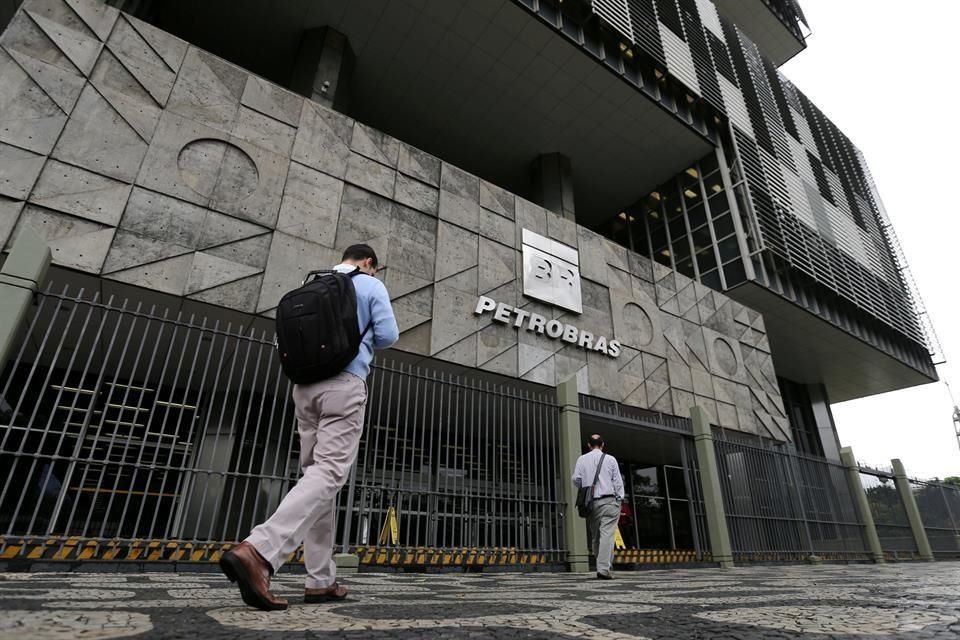 Petrobras dijo que los acuerdos para el cierre de las investigaciones fueron suscritos tanto con el Departamento de Justicia de Estados Unidos como con la SEC.