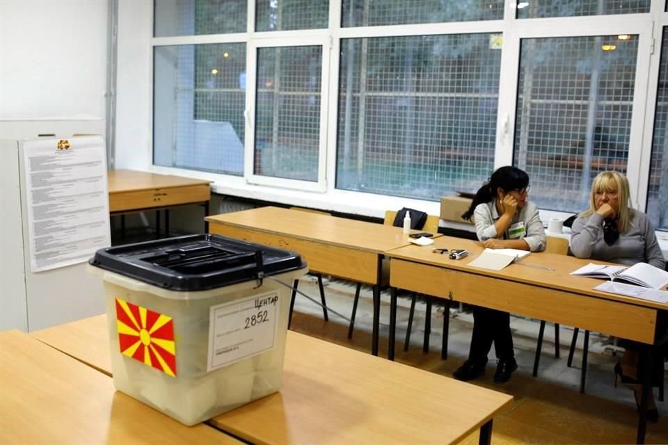 El referendo sobre el cambio de nombre de la Antigua República Yugoslava de Macedonia fracasó ante la escasa participación de votantes.