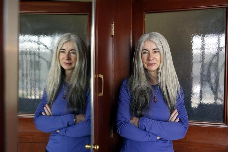 Ha tocado en los cinco continentes y grabado más de 30 discos, ofrece cerca de 80 conciertos al año, y ha sido reconocida con el Polar Music Prize y con el nombramiento de Dama del Imperio Británico.