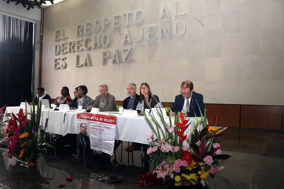 Inauguración del VIII foro mundial social de las migraciones. Participa Jan Jarab, representante de la oficina del alto comisionado de la ONU para los Derechos Humanos.