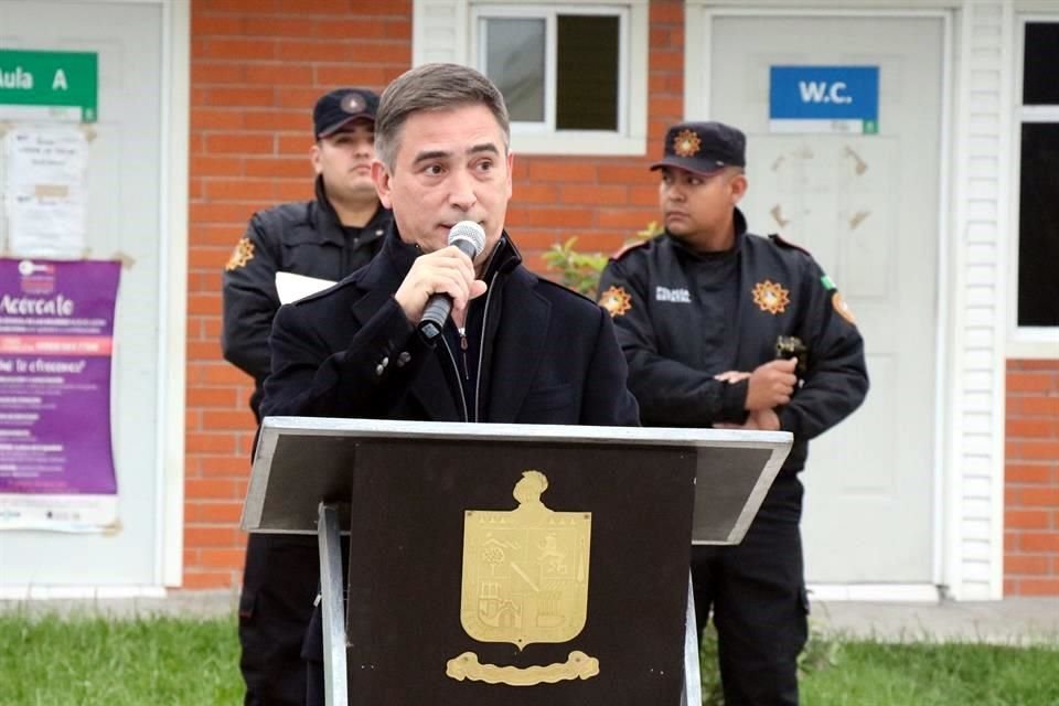 Además de las irregularidades en la Dirección Administrativa, Fasci mencionó que unos 80 elementos serán cesados, separados o investigados por su posible vinculación al crimen.