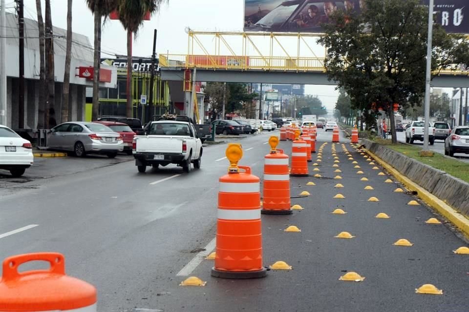 El 2 de enero, por su reconstrucción con concreto hidráulico, la calle Arteaga fue cerrada a la circulación vehicular entre Pablo González Garza y José Navarro.