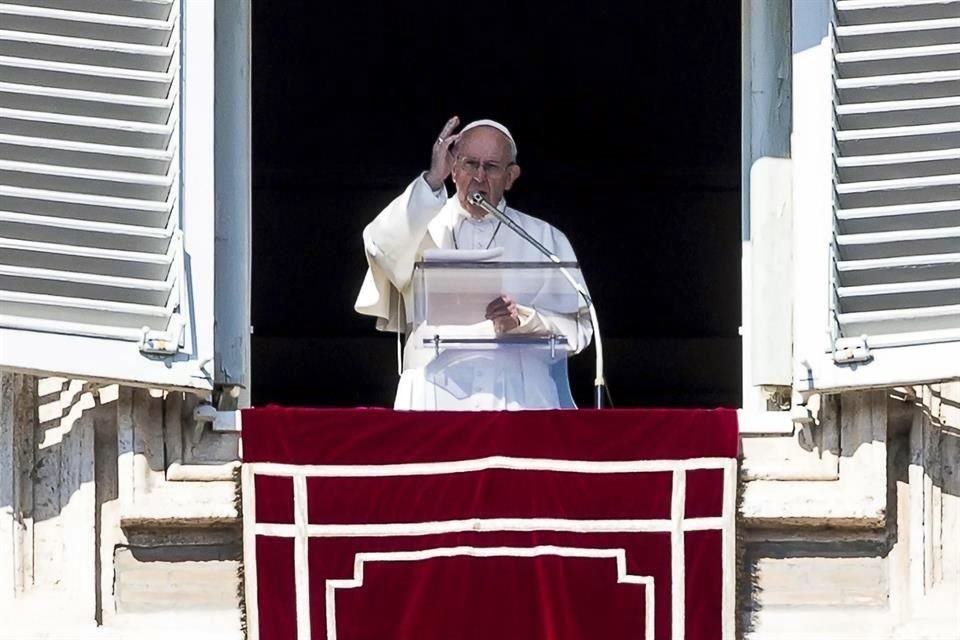 El Papa Francisco consideró que la Conferencia Episcopal que se realizará en El Vaticano para analizar los casos de abusos a menores es un 'desafío urgente'.