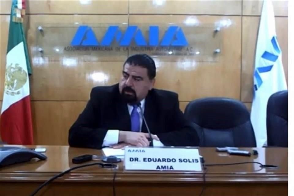 Eduardo Solís, presidente de la AMIA.