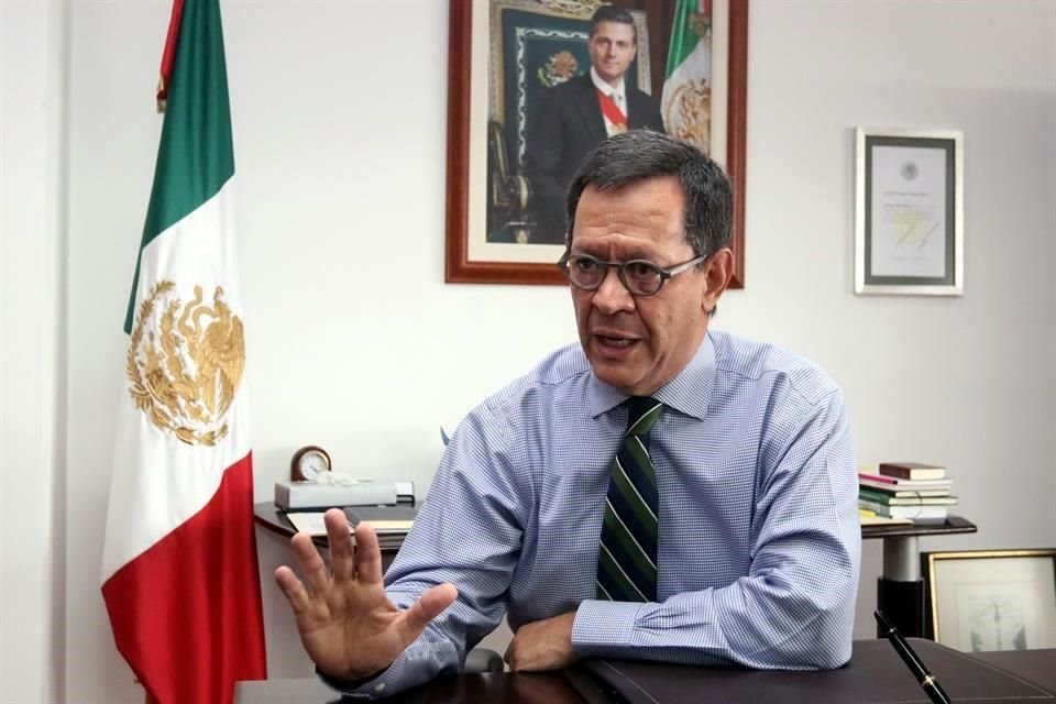 Roberto Campa, ex Secretario del trabajo y previsión social.
