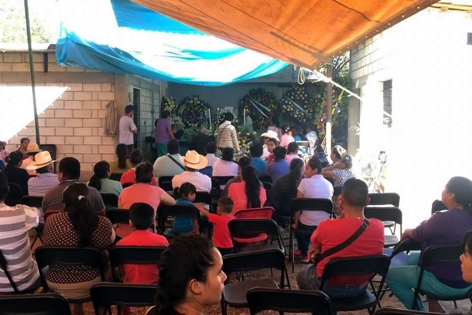 El integrante del Frente de Pueblos en Defensa de la Tierra y el Agua fue atacado frente a su domicilio.