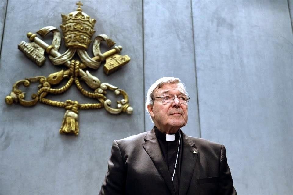 El cadenal George Pell fue encontrado culpable en Australia por abuso sexual a menores.