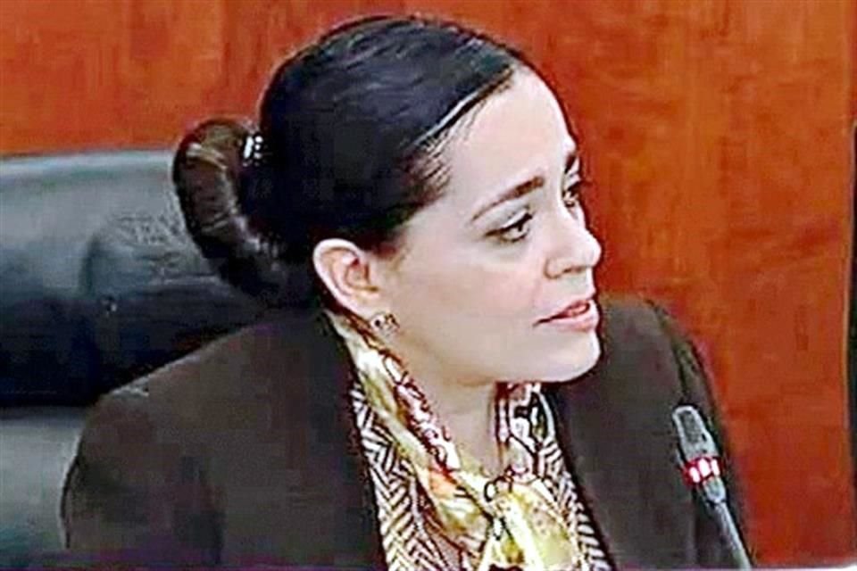 Claudia Mavel Curiel López.