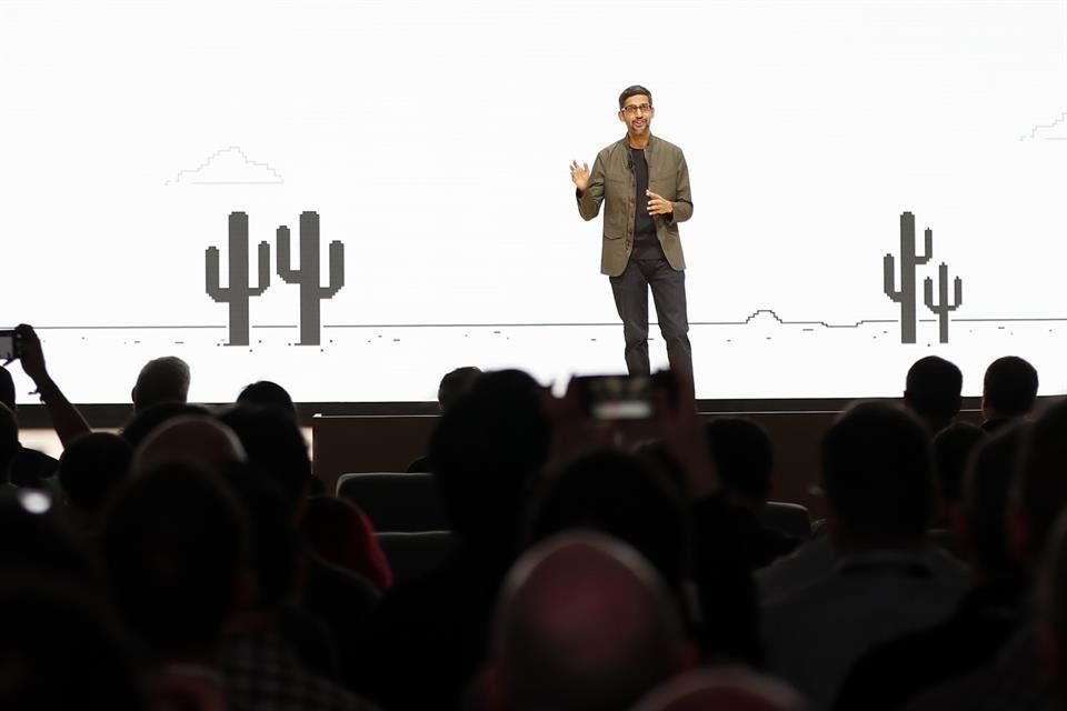 Sundar Pichai, director ejecutivo de Google, habla en la Conferencua de Desarrolladores de Videojuegos en San Francisco.