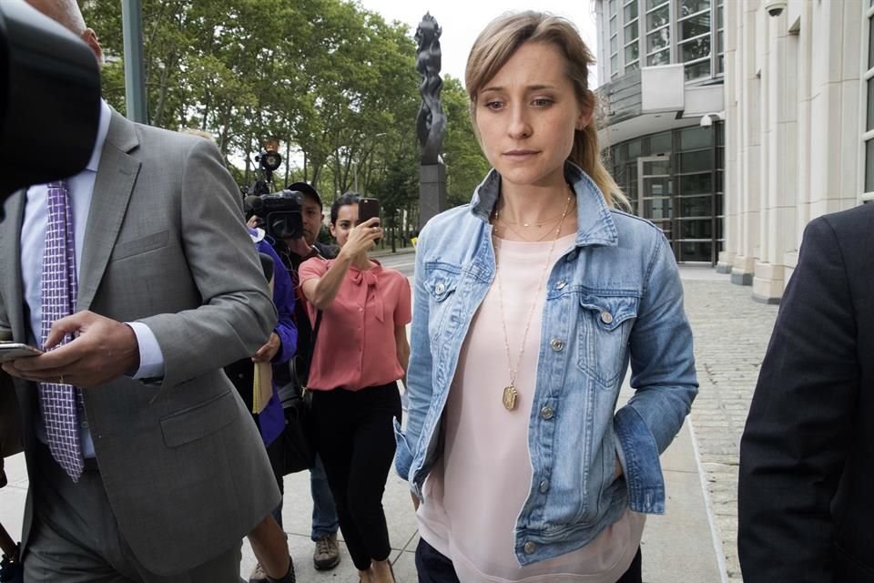 En caso de que las autoridades acepten las declaraciones de Mack y de las demás acusadas, las tres podrían actuar como testigos en un juicio contra el jefe de Nxivm.