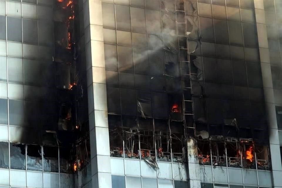 El edificio sede de la Conagua se encuentra aún bajo resguardo de las autoridades de la Procuraduría General de Justicia de la Ciudad de México.