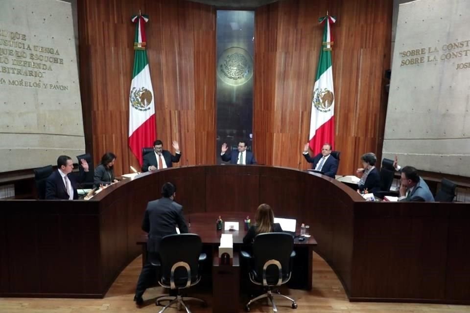 Sin discusión y por unanimidad, los Magistrados votaron este miércoles los recursos relacionados con la duración del mandato del próximo Gobernador de Baja California. 