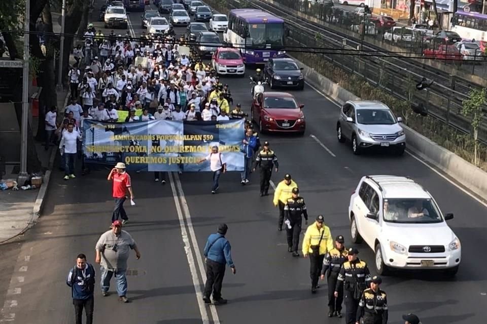 La manifestación avanzó sobre Calzada de Tlalpan.