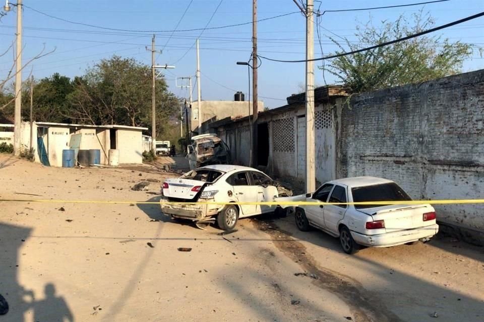 Estalla coche bomba en Guerrero