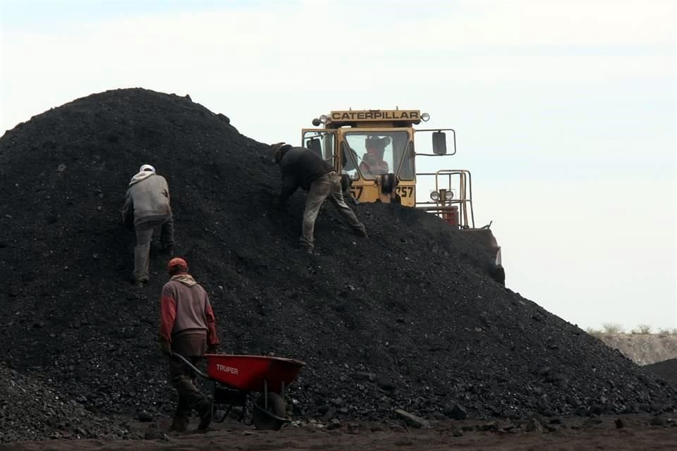 La compra emergente de carbón se destinará a la producción de electricidad de las dos termoeléctricas, Carbón I y Carbón II, del Municipio de Nava.
