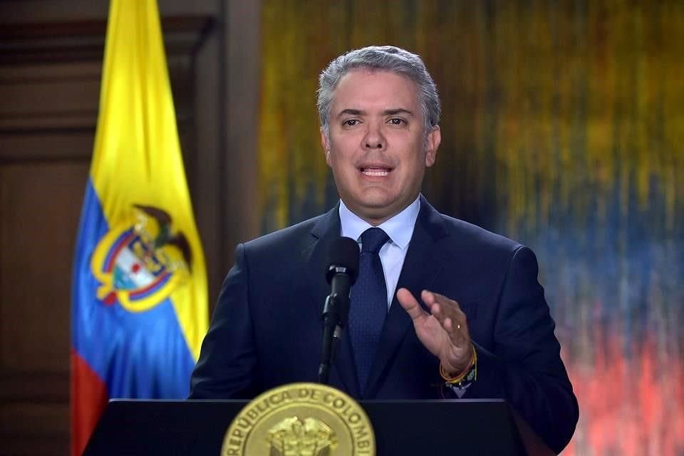 La decisión del Presidente de Colombia de reformar los estatutos de paz alcanzados con las FARC ha detonado una alerta en el país cafetalero