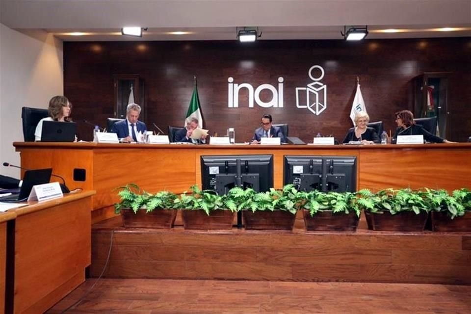 El pleno del INAI resolvió que la información se entregue a un particular.  