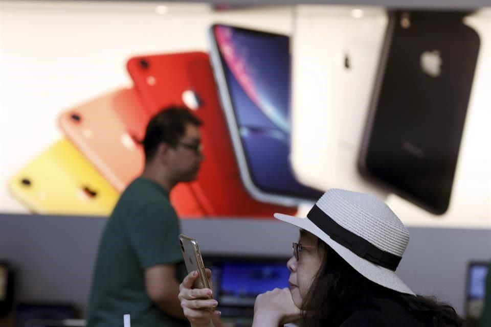 China podría prohibir las ventas del iPhone en el país como represalía por las medidas tomadas por el gobierno de Trump contra Huawei.