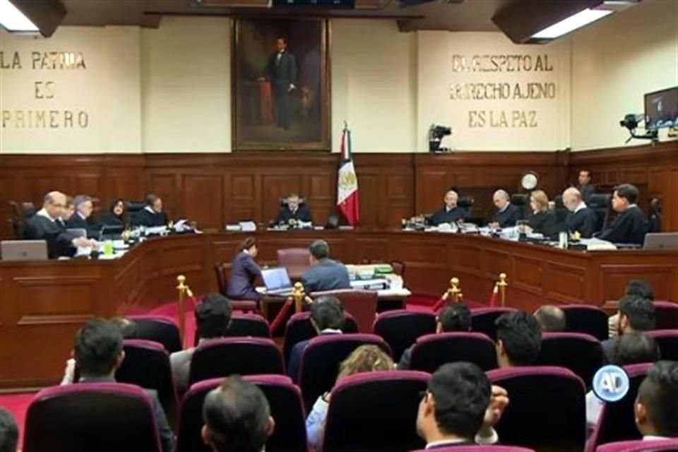 La mayoría no alcanzó los ocho votos necesarios para invalidar la ley.