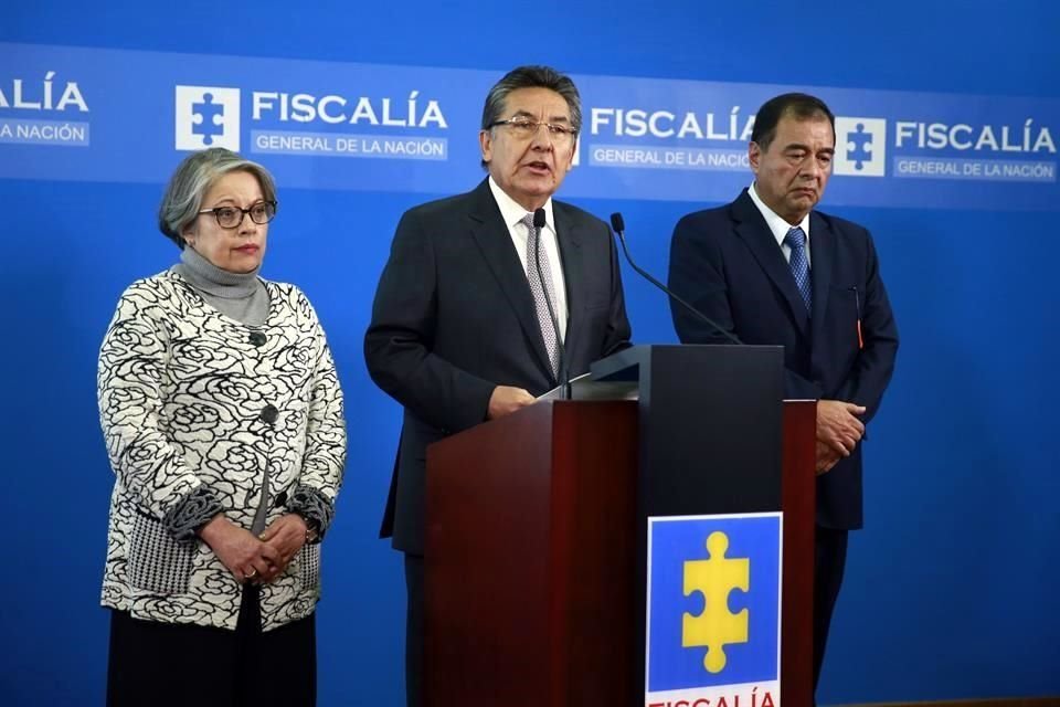 La liberación de Santrich causó una controversia nacional y precipitó la dimisión del Fiscal General, Néstor Humberto Martínez, y de la vicefiscal, María Paulina Riveros.