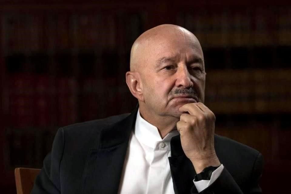 Estrena en Netflix la miniserie 1994 con testimonios de Carlos Salinas de Gortari.