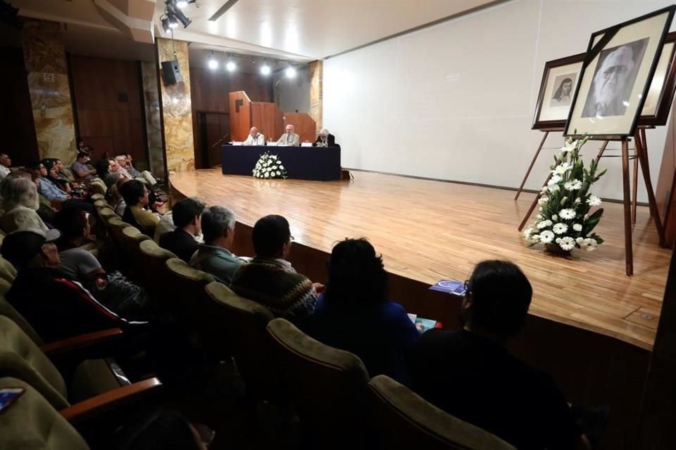 El homenaje se realizó en la sala Manuel M. Ponce del Palacio de Bellas Artes.