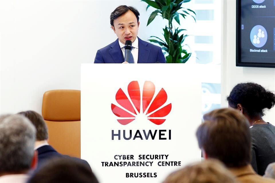 Abraham Liu, presidente de Huawei, dijo que las redes 5G de la empresa han sido desarrolladas junto a socios europeos.