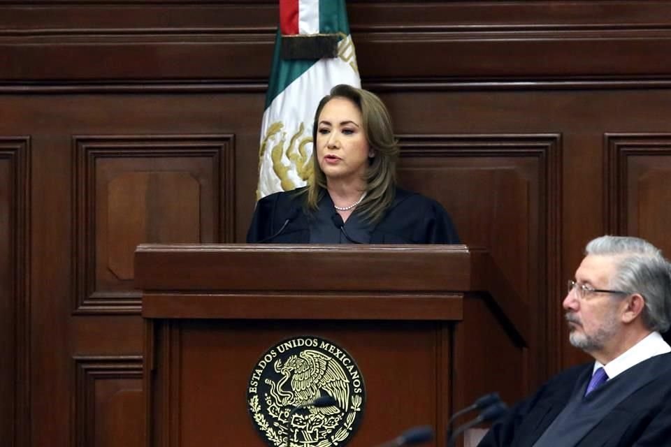 La Ministra Esquivel admitió a trámite acciones de inconstitucionalidad.