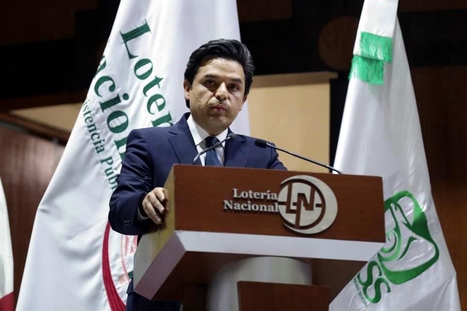 'Con una visión que no comparto, una visión mucho más privatizadora', dijo. 