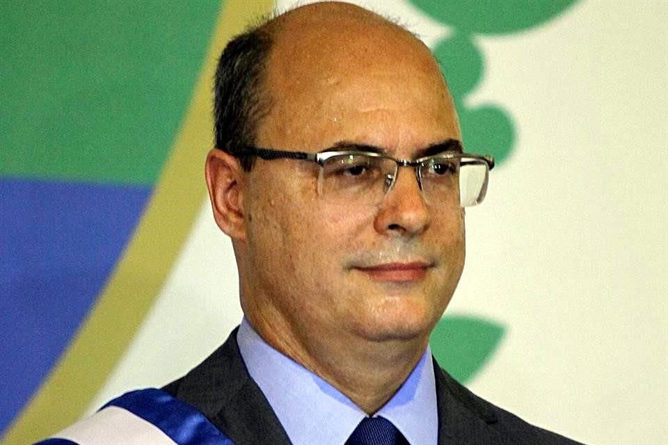 Witzel, aliado con Bolsonaro, prometió que en su Gobierno la Policía dispararía 'a la cabeza' de cualquier delincuente que estuviera armado.