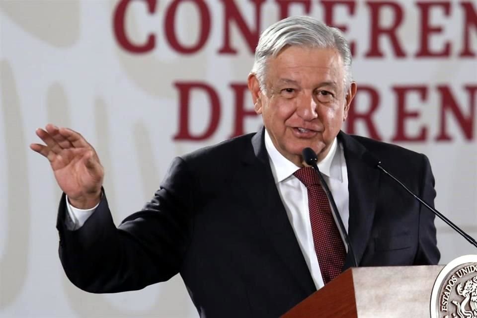 López Obrador en su conferencia de esta mañana en Palacio Nacional.