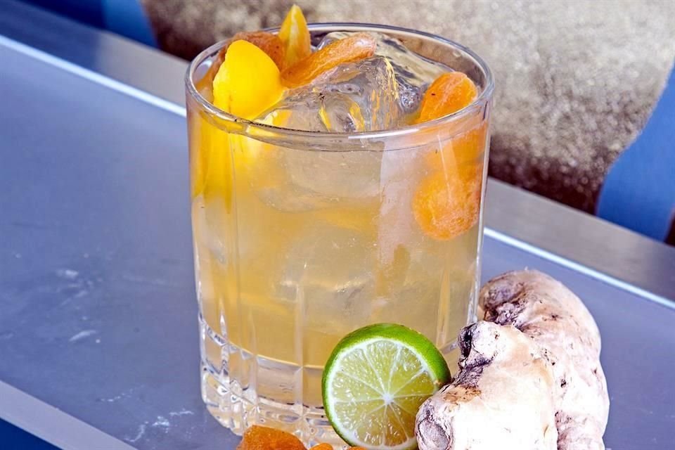 Peache mule.