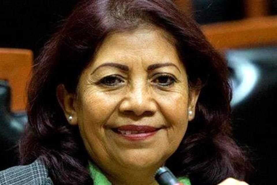 Por avalar la deuda de 6 mil 200 mdp solicitada por el Gobernador al Congreso, la diputada Patricia Meza podría ser expulsada de Morena.